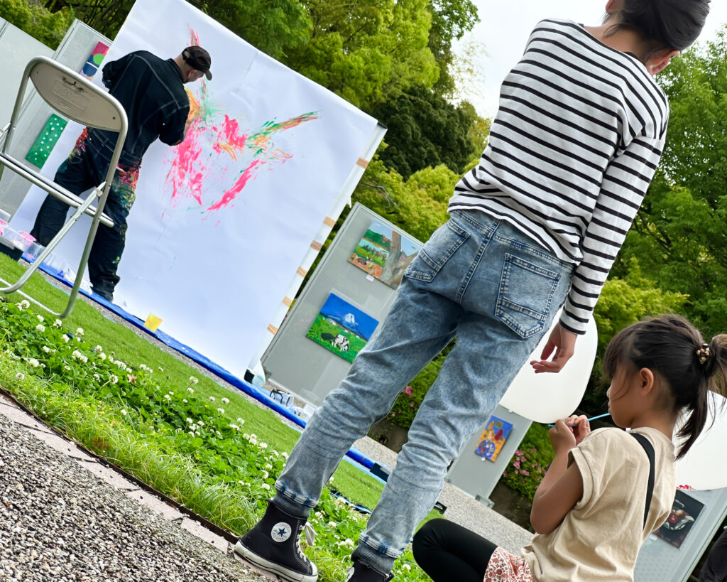 ライブペインティングの様子